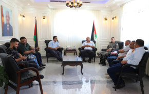 مديرية مخابرات يطا تزور بلدية السموع