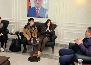 البلدية تستقبل وفداً يابانياً ضمن مشروع "تحسين جودة العلوم في المدارس"