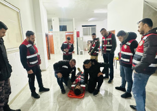 رئيس بلدية السموع يشارك في إفطار جماعي نظمته مديرية الدفاع المدني