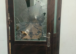 مستوطنون يهاجمون عائلة&nbsp;ويذبحون أغنامها في "واد جحيش" جنوب السموع
