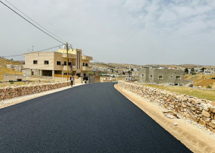 البلدية تنهي أعمال تأهيل وتعبيد 3 طرق بتمويل ذاتي