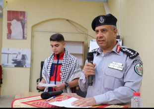 الدفاع المدني يُخَرِّج دورة متطوعين في السموع بدعم من بلديتها