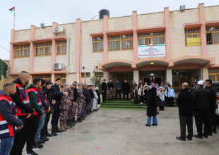 البلدية تشارك في حملة تخضير بلادي بمدرسة شهداء السموع