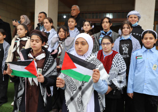 البلدية تشارك في حملة تخضير بلادي بمدرسة شهداء السموع