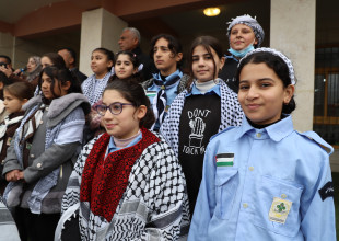 البلدية تشارك في حملة تخضير بلادي بمدرسة شهداء السموع