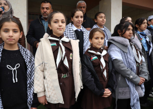 البلدية تشارك في حملة تخضير بلادي بمدرسة شهداء السموع