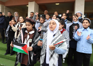 البلدية تشارك في حملة تخضير بلادي بمدرسة شهداء السموع