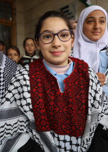 البلدية تشارك في حملة تخضير بلادي بمدرسة شهداء السموع