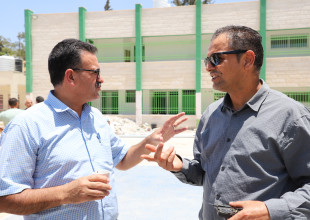 بحضور رئيس البلدية| التربية والتعليم تتفقد مشروع مدرسة البخاري والأعمال الخارجية