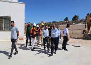 الاتحاد الأوروبي والزراعة يتفقدون مشروع محطة تحسين السلالات