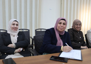 البلدية تستضيف اجتماعًا لمناقشة وتقييم الوضع الأكاديمي والتربوي