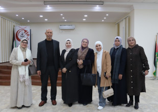 البلدية تستضيف اجتماعًا لمناقشة وتقييم الوضع الأكاديمي والتربوي