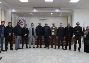 البلدية تستضيف اجتماعًا لمناقشة وتقييم الوضع الأكاديمي والتربوي