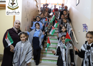 البلدية تشارك في حملة تخضير بلادي بمدرسة شهداء السموع