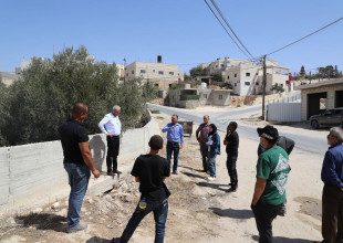 الاجتماع التمهيدي وزيارة الموقع لمشروع تأهيل وتعبيد طرق داخلية