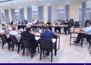 اجتماع بلدية السموع مع الكوادر الطبية في البلدة