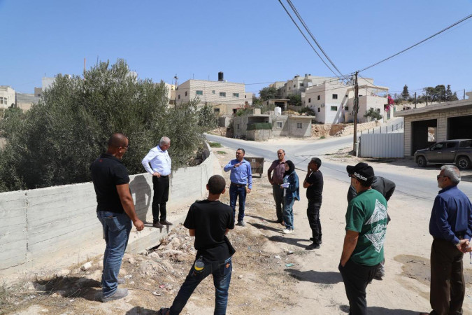 الاجتماع التمهيدي وزيارة الموقع لمشروع تأهيل وتعبيد طرق داخلية