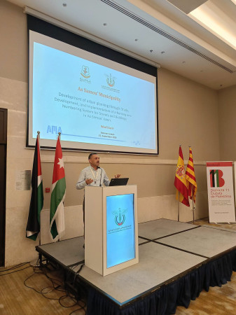 البلدية تشارك في دورة تدريبية حول "التكيف والتخطيط الحضري وإدارة المياه" في عمّان